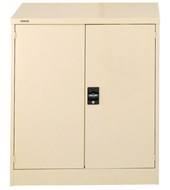 Brownbuilt Counter High Cch Swing Door Cupboard With 2 Shelves Wild Oats